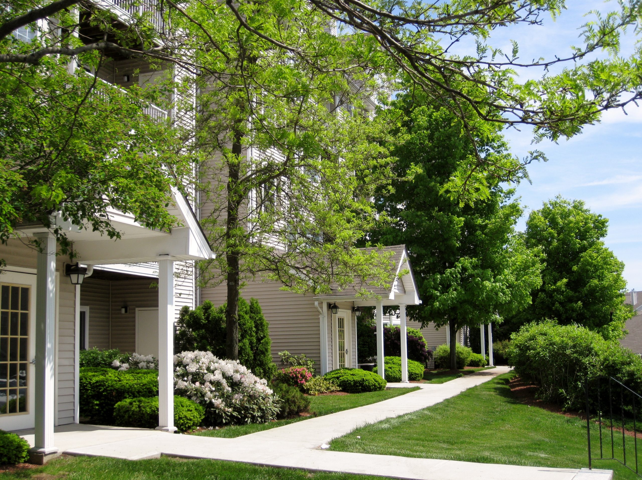 Avalon Apartments Landscaping in the Spring